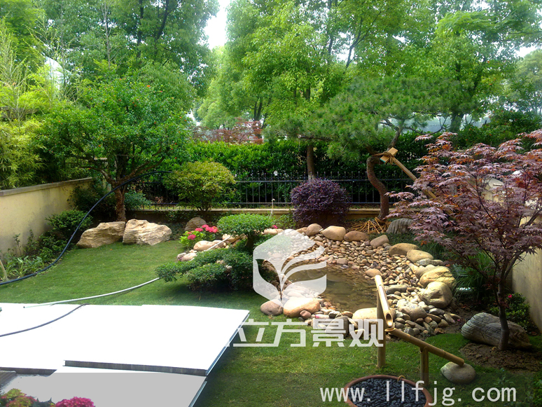 别墅庭院 别墅庭院