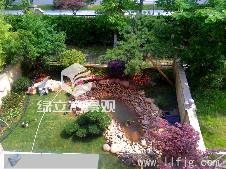 别墅庭院 别墅庭院