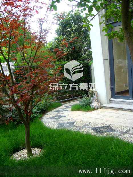 别墅庭院