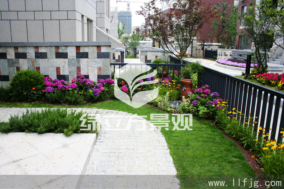 别墅庭院 别墅庭院