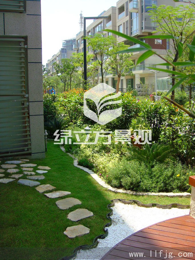 别墅庭院 别墅庭院