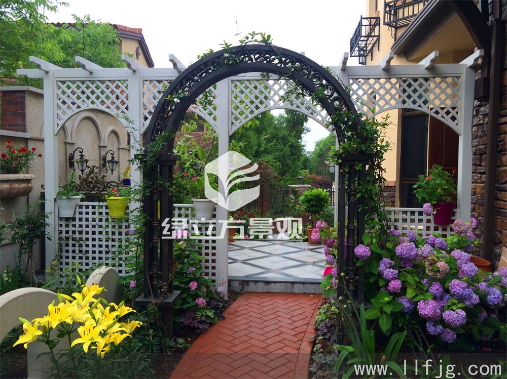 苏州庭院设计,庭院设计,花园设计,病虫害防治,庭院养护,花境养护,百合花,百合养护